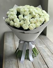 Букет 35 Белых роз в Уптар