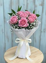 Букет цветов из:  Розы в Уптар