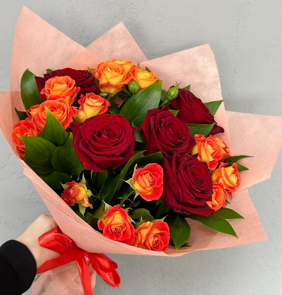 Букет Любовь и восторг в Уптар