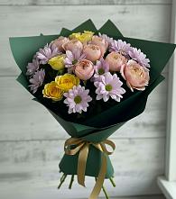 Букет цветов из:  Хризантемы и Розы в Уптар