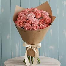 Букет цветов из:  Розы в Уптар