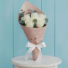 Букет цветов из:  Розы в Уптар