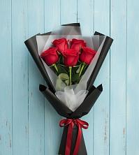Букет цветов из:  Розы в Уптар