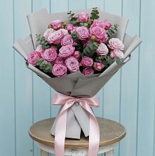 Букет цветов из:  Розы в Уптар